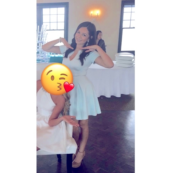 Dress (Guess) - Picture 1 of 2